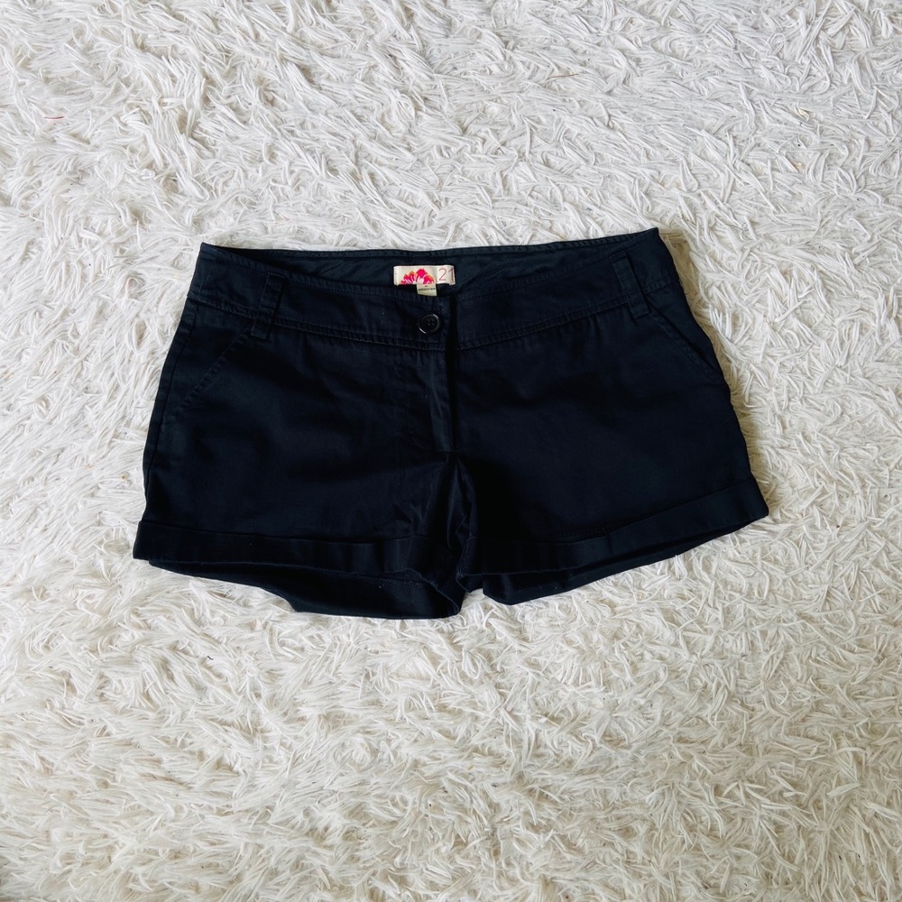 Forever 21 Cotton black shorts size: M